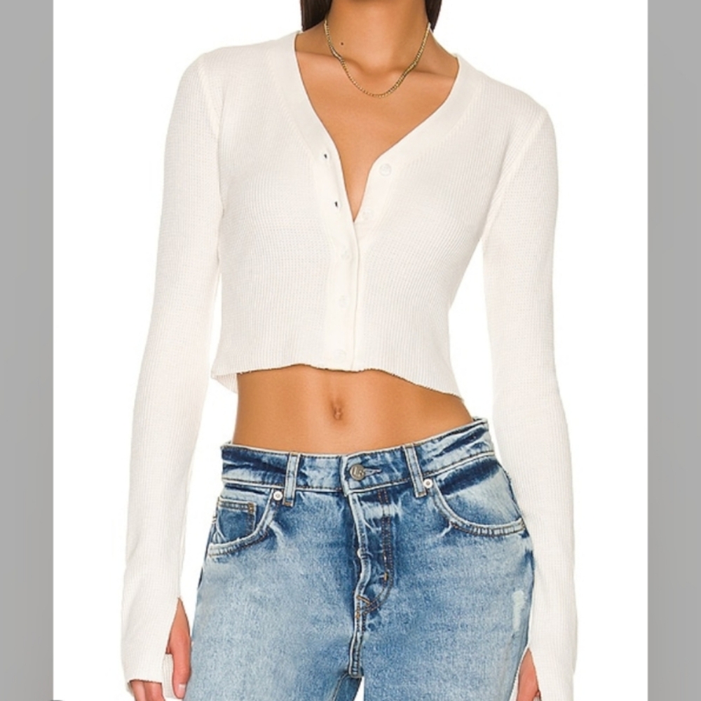 Twenty Montreal Everest Thermal Button Crop Long Sleeve
